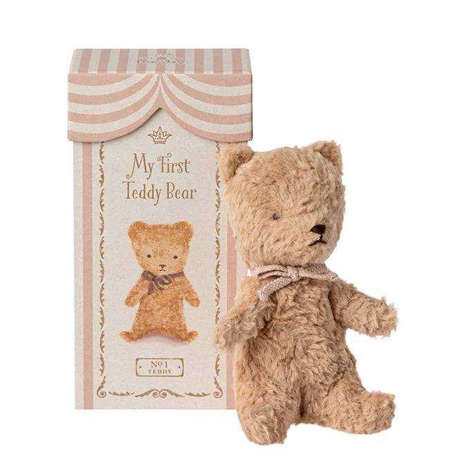 maileg-my-first-teddy-powder-2023-ML-5016299201-1_669x669